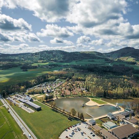 Trixi Park Zittauer Gebirge - Ferienhaeuser, Hotel Und Camping Grossschoenau Exterior photo